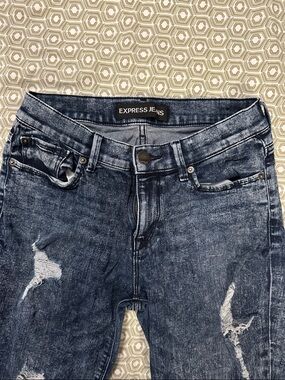 Express Women's Skinny Distressed Dark Blue Jeans